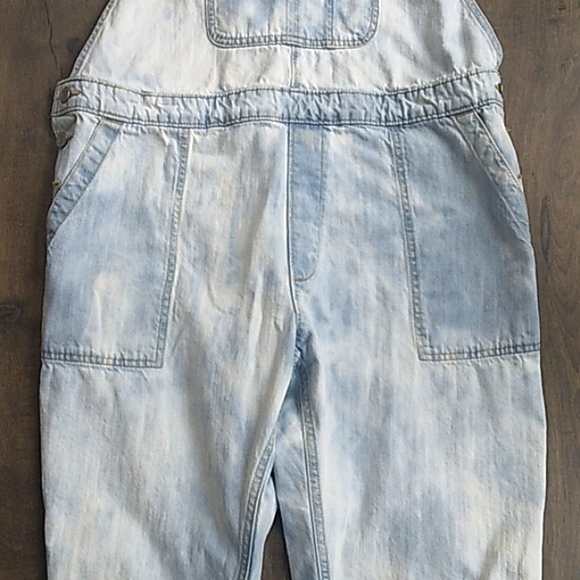 GAP DENIM 1969 CUSTOM BLEACH BIB JEAN OVERALLS WOMANS XL - Picture 3 of 9